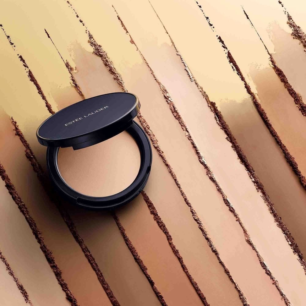 DOUBLE WEAR STAY IN PLACE MATTE POWDER VEIL (POLVO TRASL&Uacute;CIDO)